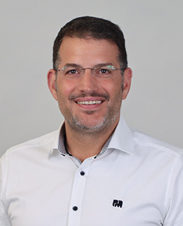 Benjamin Zeh